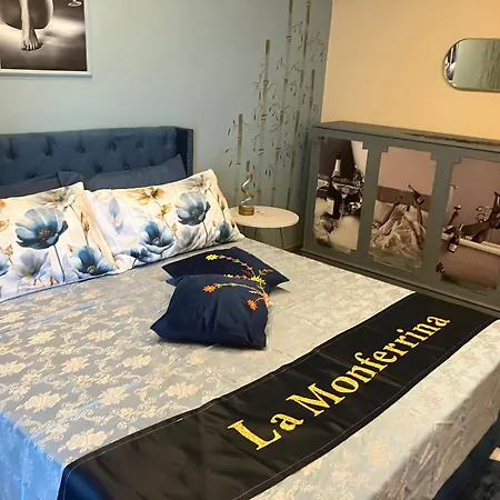 Relais La Monferrina Bed & Breakfast