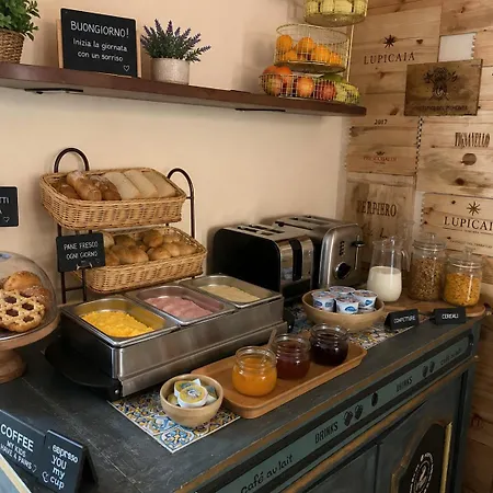 Relais La Monferrina Bed & Breakfast